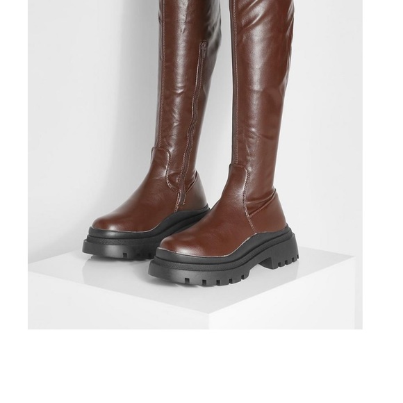 Super cute long thigh high boots - Picture 2 of 3